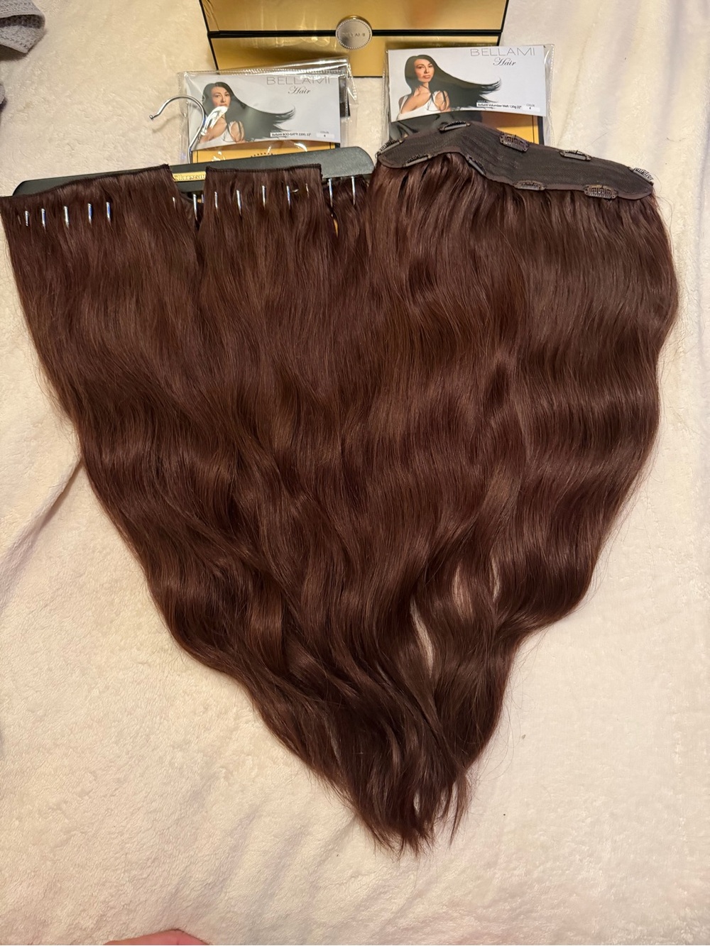 BELLAMI BOO-GATTI Clip-In Extensions in #4 CHOCOLATE BROWN - Picture 6 of 6
